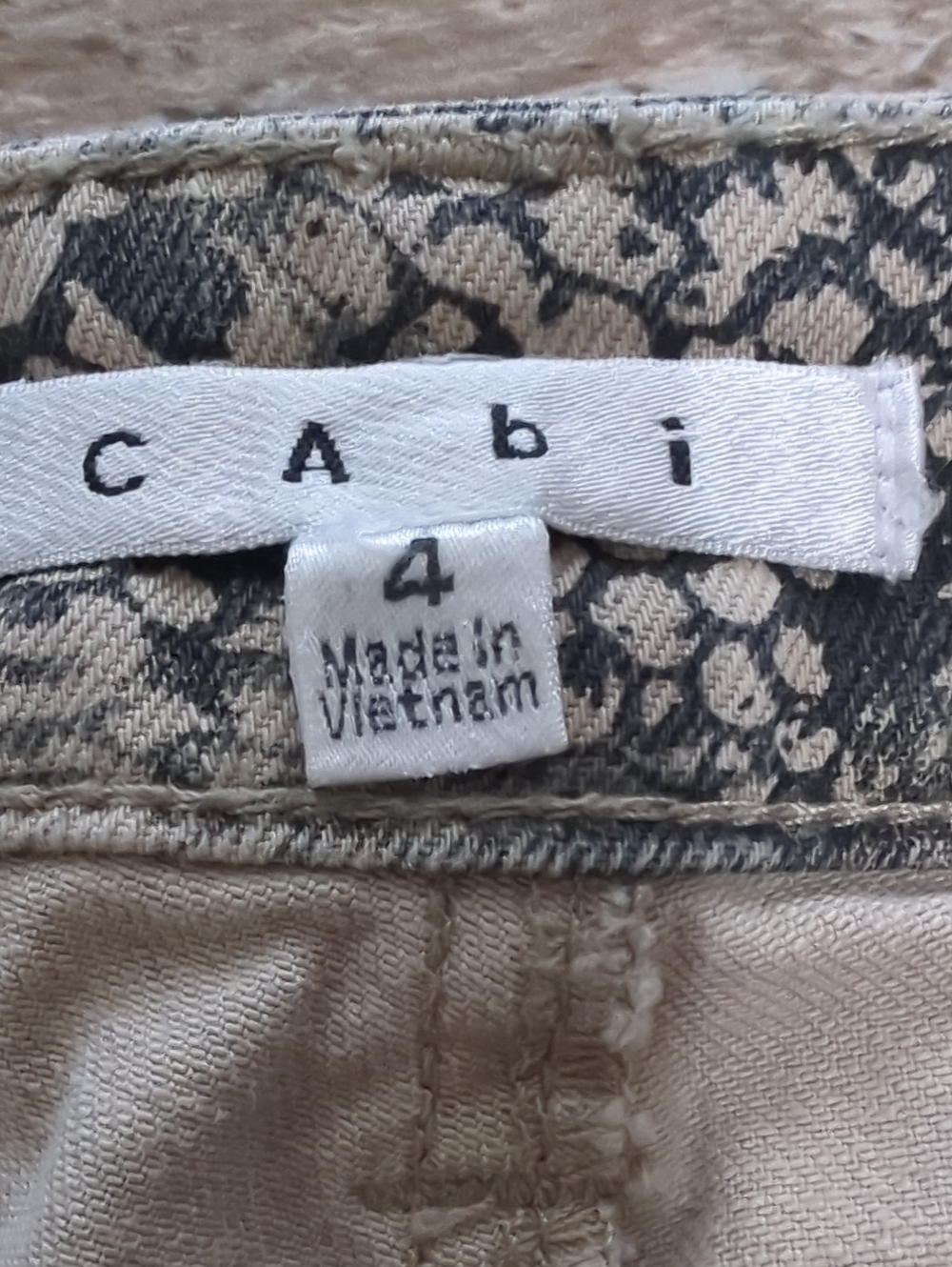 Cabi Snakeskin Skinny Jeans Size 4 Animal Print - Picture 6 of 11